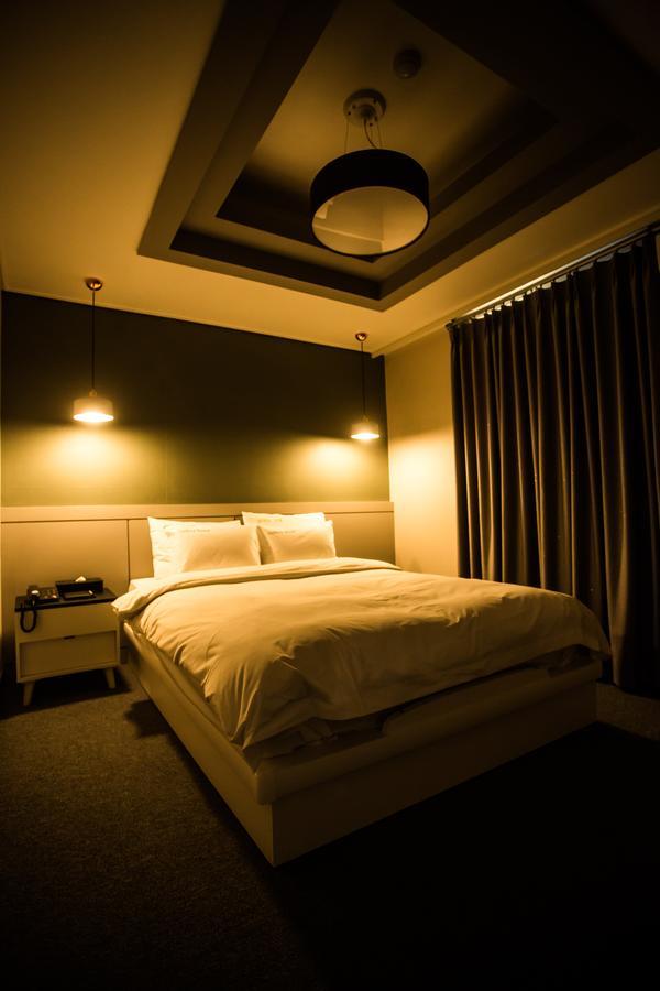 Gallery Tourist Hotel Τσεονγκού Εξωτερικό φωτογραφία