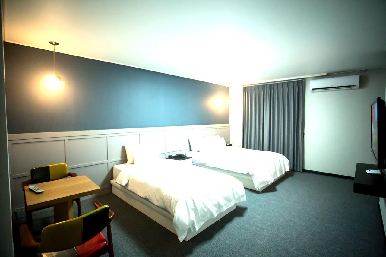 Gallery Tourist Hotel Τσεονγκού Εξωτερικό φωτογραφία